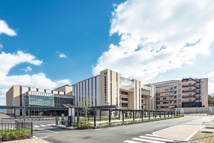 2018年5月1日に高度急性期医療を提供する医療センターとして新しく生まれ変わった奈良県総合医療センター